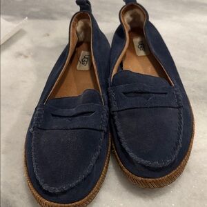 Ugg Charlie blue suede loafer flats 8.5